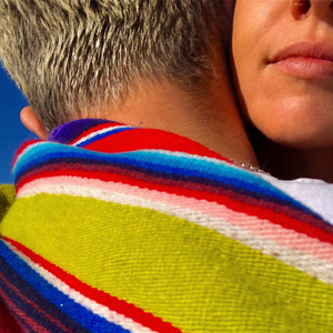 久久精品人成免费
