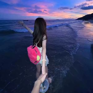 久久精品人成免费
